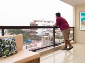 Chipipe Salinas Beachfront Apartment w Parking, No elevator