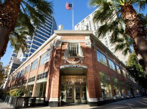 Sheraton Grand Sacramento Hotel