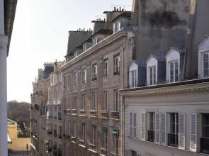 Palais Bourbon Hotel - Room 31- 4P - Invalides