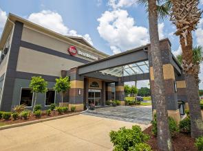 Best Western Plus Vermilion River Inn & Suites