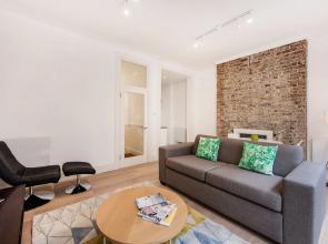 Soho Piccadilly Circus Apartment