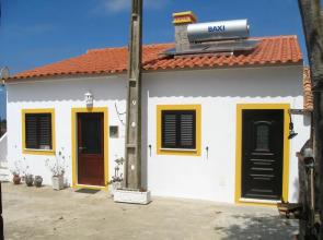 House with 4 Bedrooms in Aljezur, with Furnished Terrace And Wifi - 4 Km From the Beach