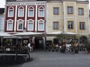 Hotel Vinothek Schwarzer Adler