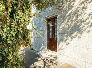 Stunning Apartment in Dubrovnik With Wifi and 2 Bedrooms