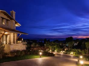 Kastri Elia Suites