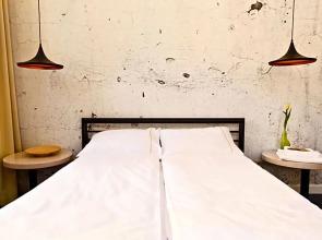 Sleep In Hostel & Apartments