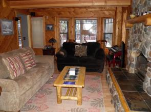 Pet Friendly, Covered Hot Tub, Walk To The Beach