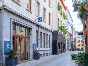 B-aparthotel Grand Place