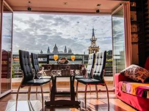 Unique Cozy Scenic Penthouse