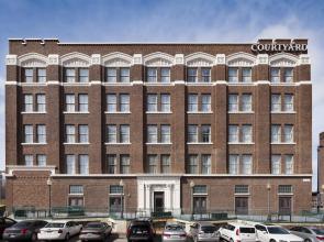 Courtyard by Marriott Omaha Downtown