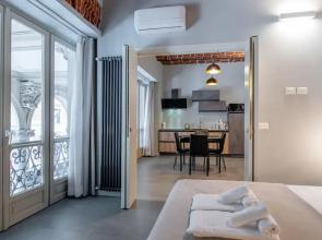 Queen Apartment in Torino