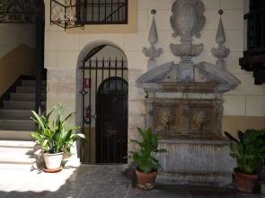 Palacio Mariana Pineda Hotel