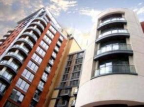 Travelling Light Apartments @ Leftbank