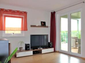 kleines Ferienhaus am Feldrand