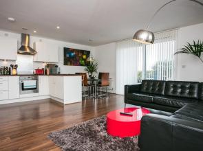 Apartment With Views