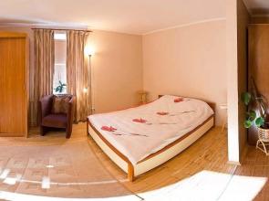 Apart Kiev Bohdana Gavrilishina 18