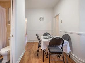 Bright Vibrant 3bedr In The of MTL