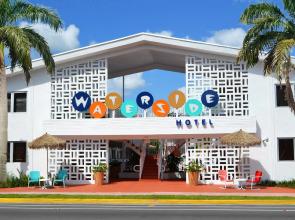 Waterside Hotel and Suites