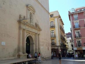 Apartamento Grande - Castillo Santa Barbara