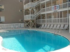 Sunvillas, Villa 2-F - 2 Br Condo