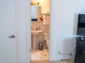 Waterfront- 4 BR 3 Bath, intercostal,pool,5 min walk to beach-8