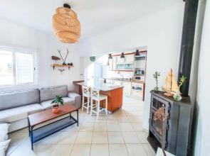 Jelly Fish Guest House