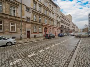 Apartment Haukego-bosaka by Renters