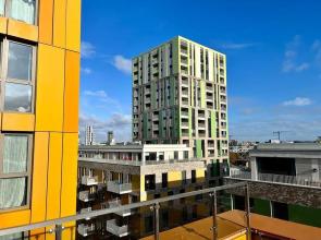 Luxury 5 Penthouse Greenwich Sleep 9 With Parking