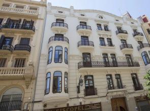 SingularStays Ms Rogers