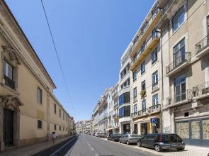 Altido Downtown Pier IV