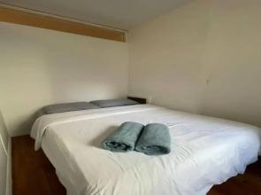 Hell's Kitchen 1 BR Apt. (8416)