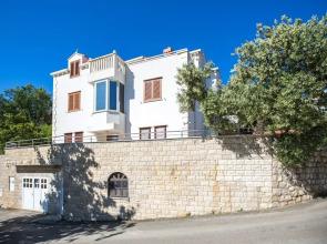 Holiday Home Lapad Beach Royal - Five Bedroom Holiday Home With Balcony and City View