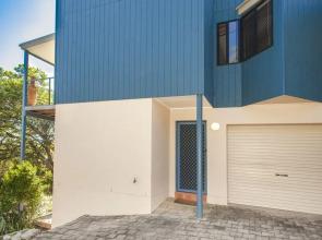 Spinnakers Loft - 3 Bed Apartment