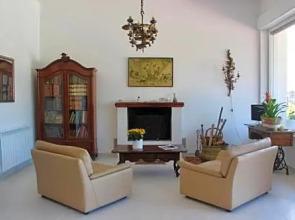 LeTreDonne-Villa con piscina