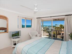 Pacific Rose - Winter Holiday Special