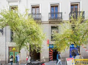 Lovely and chic 1 Bedroom Apt next to Puerta del Sol