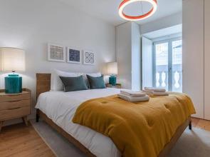 Stunning Apartment in Heart of Lisbon by LovelyStay