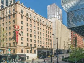 Executive Hotel Pacific