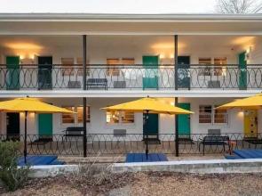 Little Mod Hotel at the University