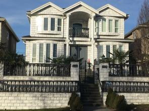 White House Bed and Breakfast