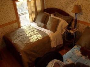 Jersey City Bed & Breakfast