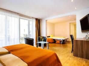 SCHROEDERS Stadtwaldhotel