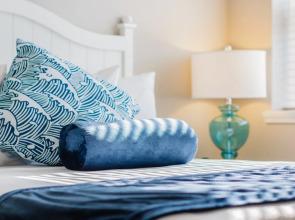 Winthrop Beach Inn and Suites Boston Logan Airport