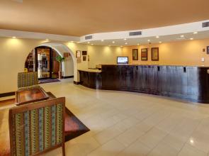 Midpointe Hotel by Rosen Hotels & Resorts