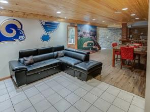 Spacious Tranquility With Private Pool 4 Bedroom Home by RedAwning