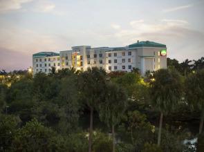 Courtyard by Marriott Fort Lauderdale Airport & Cruise Port