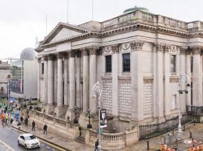 Sweet Inn - Parliament