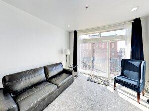 Modern 1br W/ Pool, Spa & Rooftop Deck 1 Bedroom Condo