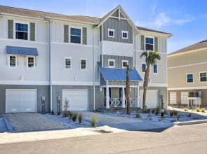New! Unforgettable Family Getaway At Resort ! 3 Bedroom Townhouse