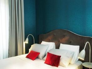 Giardini Wallcoverings Official Apartment